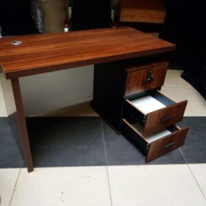 1.4-meter Executive Office Desk