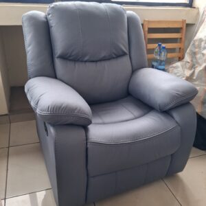 Single normal size recliner sofa