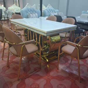6-Seater dining table marble top