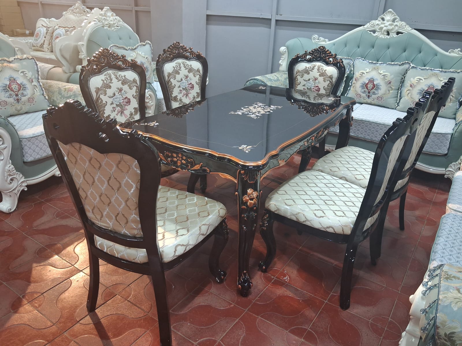 Classic 6 Seater Dining Set Classic 6 Seater Dining Set